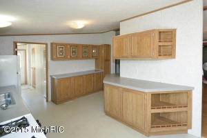 783 10th St, Plainwell, MI 49080 photo 7