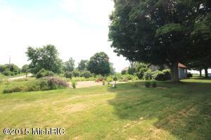 4564 32nd St, Dorr, MI 49323 photo 3