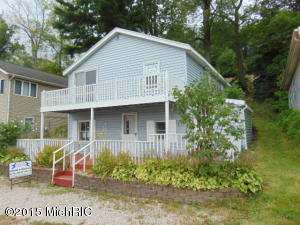 12046 Mac Dr NE, Belding, MI 48809 photo 2