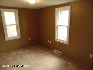 12046 Mac Dr NE, Belding, MI 48809 photo 6