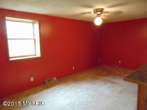 12046 Mac Dr NE, Belding, MI 48809 photo 14