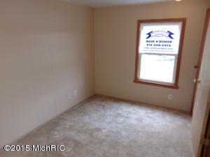 12046 Mac Dr NE, Belding, MI 48809 photo 5