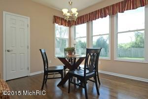 77 Fox Point Ct NE, Ada, MI 49301 photo 12