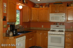 9657 68th Ave, Allendale, MI 49401 photo 4