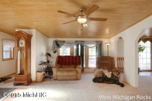 4232 E 124th St, Grant, MI 49327 photo 5