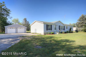 4232 E 124th St, Grant, MI 49327 photo 2