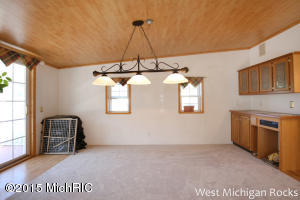 4232 E 124th St, Grant, MI 49327 photo 8