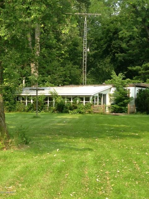 3010 Lake Dr, Reading, MI 49274 photo 3