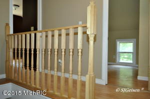 504 W May St, Belding, MI 48809 photo 13