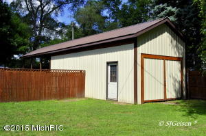 504 W May St, Belding, MI 48809 photo 23
