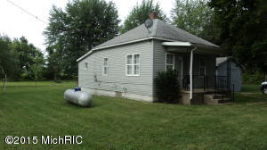 72805 36th Ave, Covert, MI 49043 photo 1