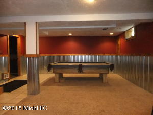 4565 18th St, Dorr, MI 49323 photo 9