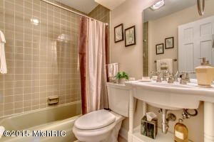 718 Allison Dr, Marshall, MI 49068 photo 16