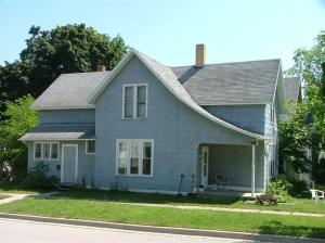 374 Third St, Manistee, MI 49660 photo 2