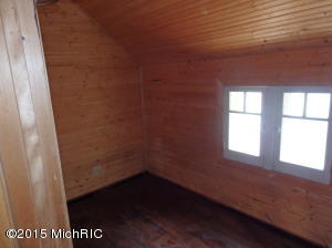 374 Third St, Manistee, MI 49660 photo 12