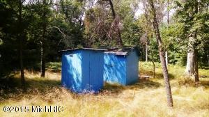 656 W Rainbow Trl, Baldwin, MI 49304 photo 3
