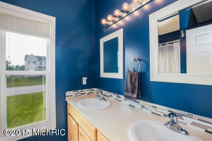 8671 Haystack Rd SE, Caledonia, MI 49316 photo 12