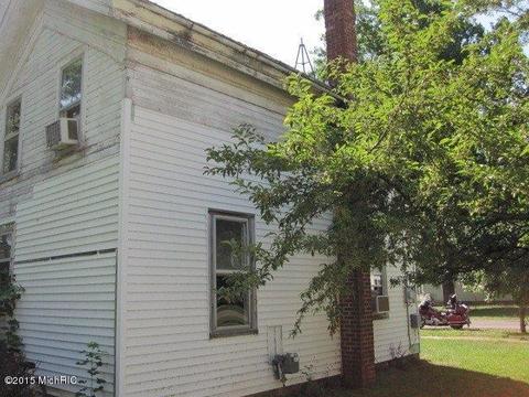 208 W Jackson St, Mendon, MI 49072 photo 6