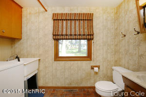 7498 Sheffield Dr SE, Ada, MI 49301 photo 21