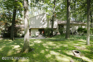 7498 Sheffield Dr SE, Ada, MI 49301 photo 24