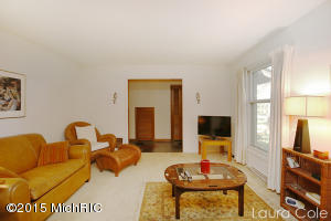 7498 Sheffield Dr SE, Ada, MI 49301 photo 4