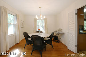 7498 Sheffield Dr SE, Ada, MI 49301 photo 7