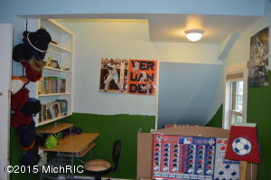 505 E Loomis St, Ludington, MI 49431 photo 18