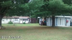 1774 S Camp Ave, White Cloud, MI 49349 photo 7