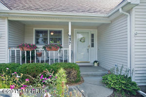 9477 Jojemika St, Scotts, MI 49088 photo 3