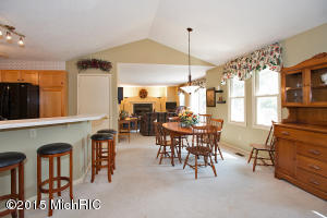 9477 Jojemika St, Scotts, MI 49088 photo 10