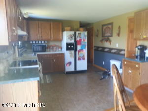 115 Kirby Rd, Mendon, MI 49072 photo 2