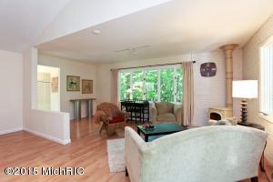 6623 Pine Ln, Sawyer, MI 49125 photo 4