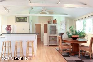 6623 Pine Ln, Sawyer, MI 49125 photo 6