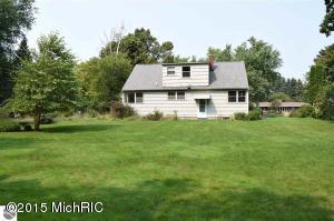 545 Eighth St, Manistee, MI 49660 photo 13