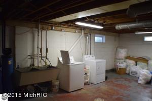 545 Eighth St, Manistee, MI 49660 photo 23
