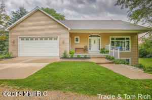 11318 21 Mile Rd NE, Sand Lake, MI 49343 photo 1