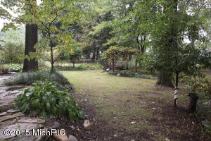 627 Glenview Cir, Plainwell, MI 49080 photo 23