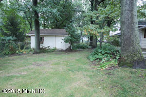 627 Glenview Cir, Plainwell, MI 49080 photo 25