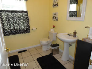 8446 S Washington Ave, Baldwin, MI 49304 photo 16