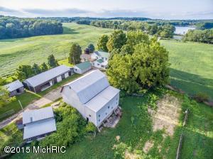 9491 Milo Rd, Plainwell, MI 49080 photo 4