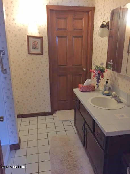 3908 34th St, Hamilton, MI 49419 photo 17