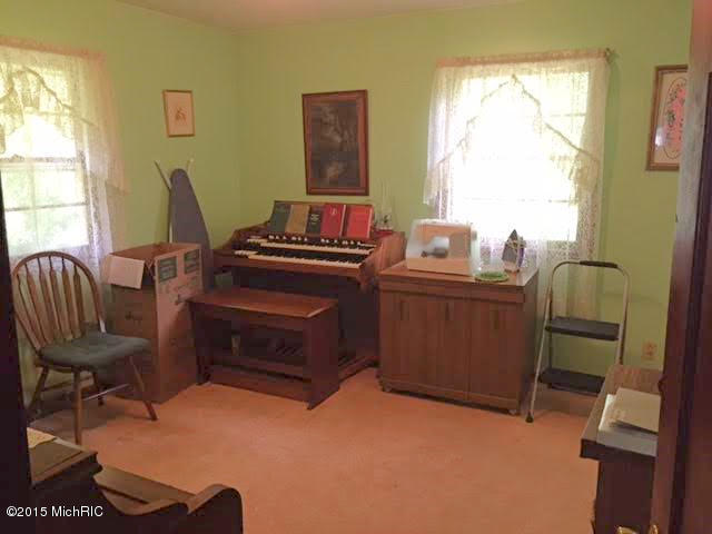 3908 34th St, Hamilton, MI 49419 photo 9