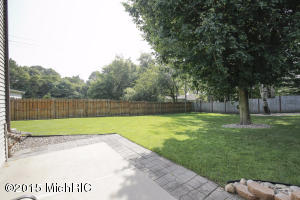 5700 Electra St, Kalamazoo, MI 49048 photo 18