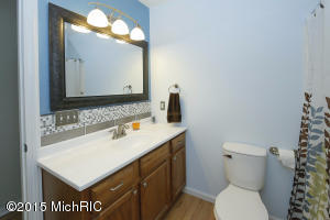 5700 Electra St, Kalamazoo, MI 49048 photo 14