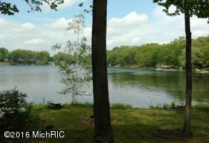 319 Harbison Dr, Bitely, MI 49309 photo 5