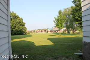86 S Elder Ave, Grant, MI 49327 photo 20