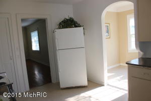 86 S Elder Ave, Grant, MI 49327 photo 7