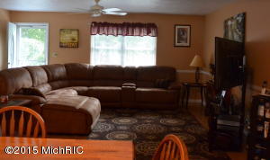 809 Brown St, Niles, MI 49120 photo 11