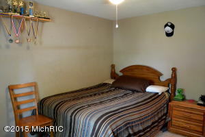 809 Brown St, Niles, MI 49120 photo 16