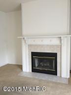 1039 Lowe Dr, Marshall, MI 49068 photo 6